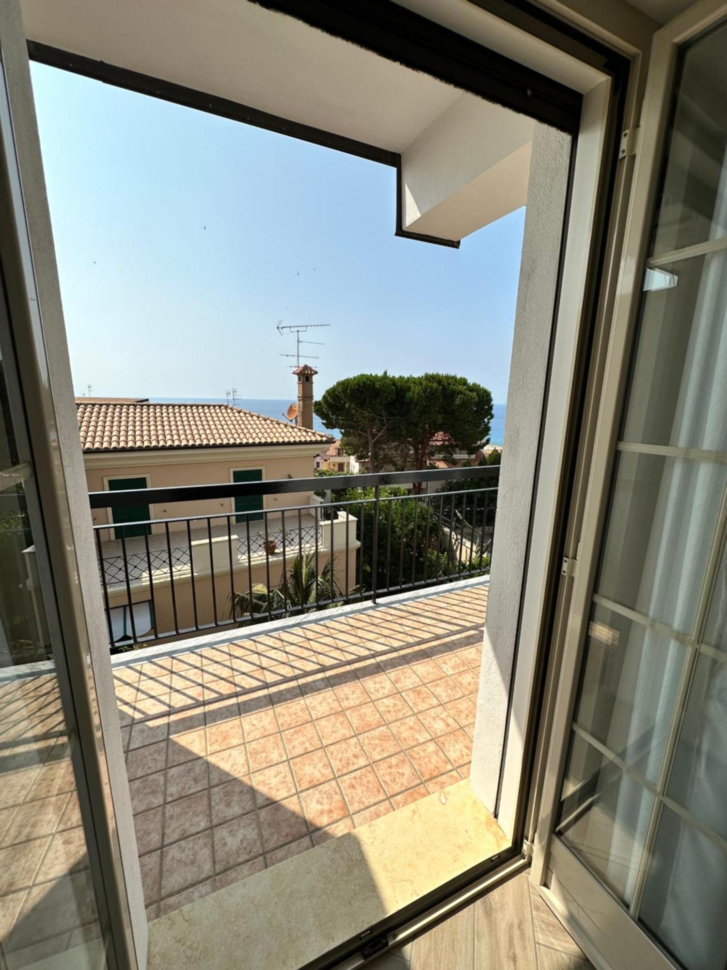 Ametista Rooms Tropea Exteriör bild